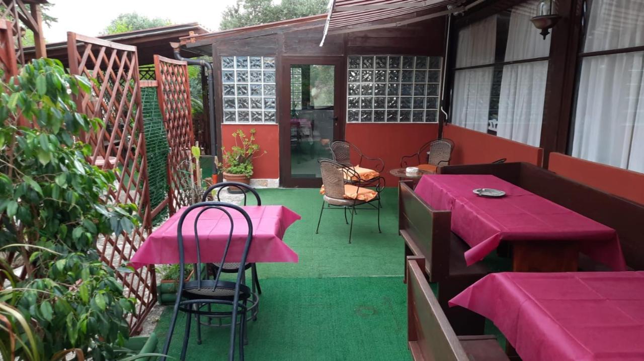 Bed And Breakfast Dolce Sorriso Полиняно а Маре Екстериор снимка