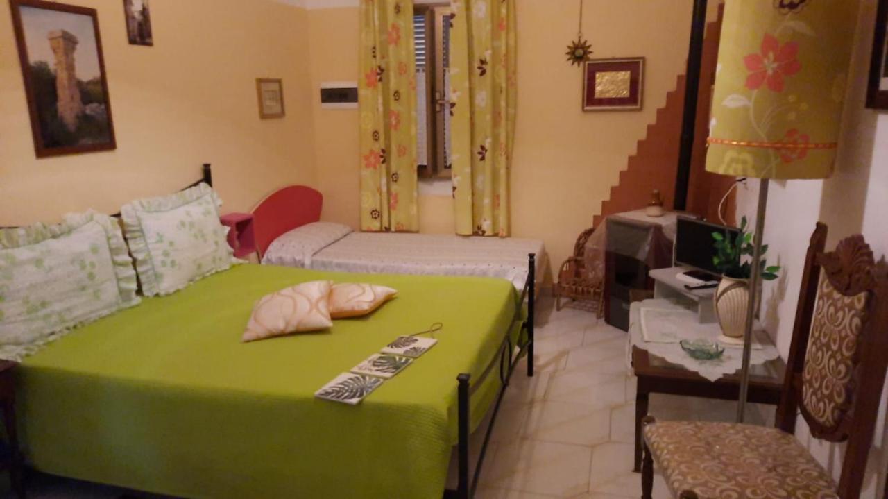 Bed And Breakfast Dolce Sorriso Полиняно а Маре Екстериор снимка
