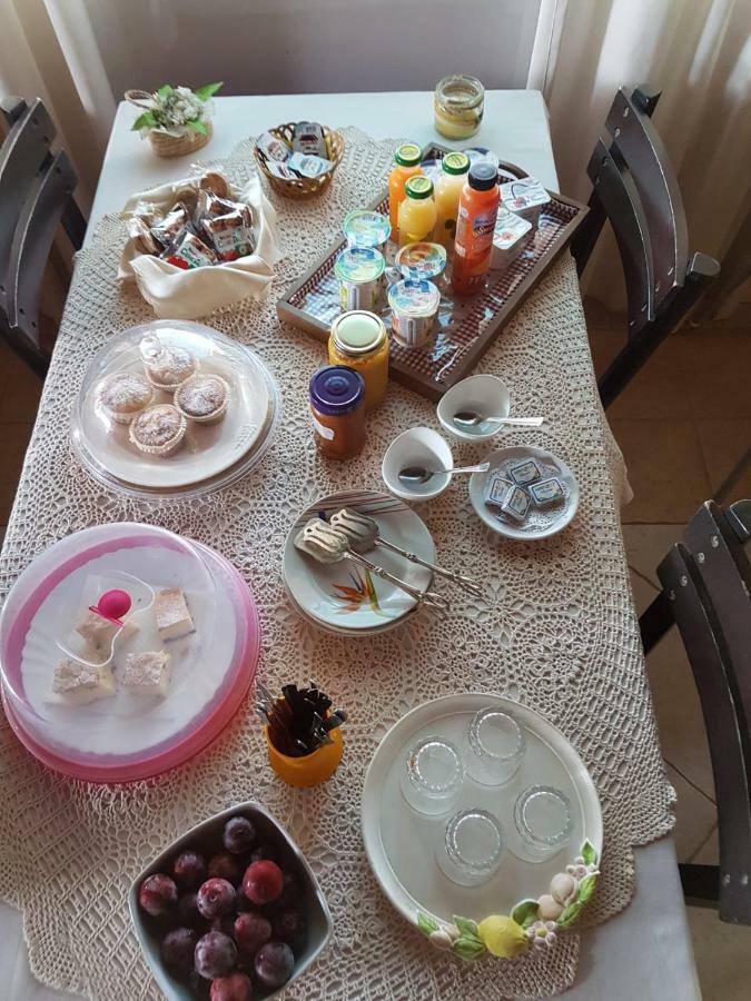Bed And Breakfast Dolce Sorriso Полиняно а Маре Екстериор снимка