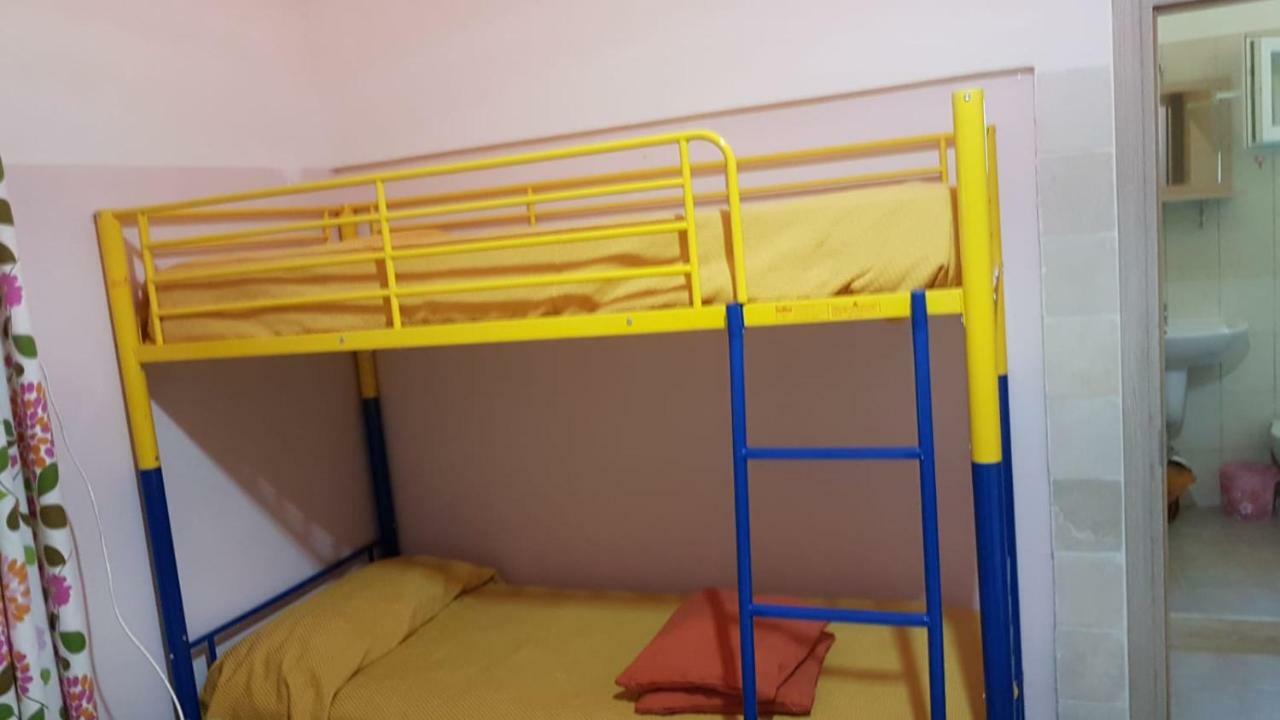 Bed And Breakfast Dolce Sorriso Полиняно а Маре Екстериор снимка