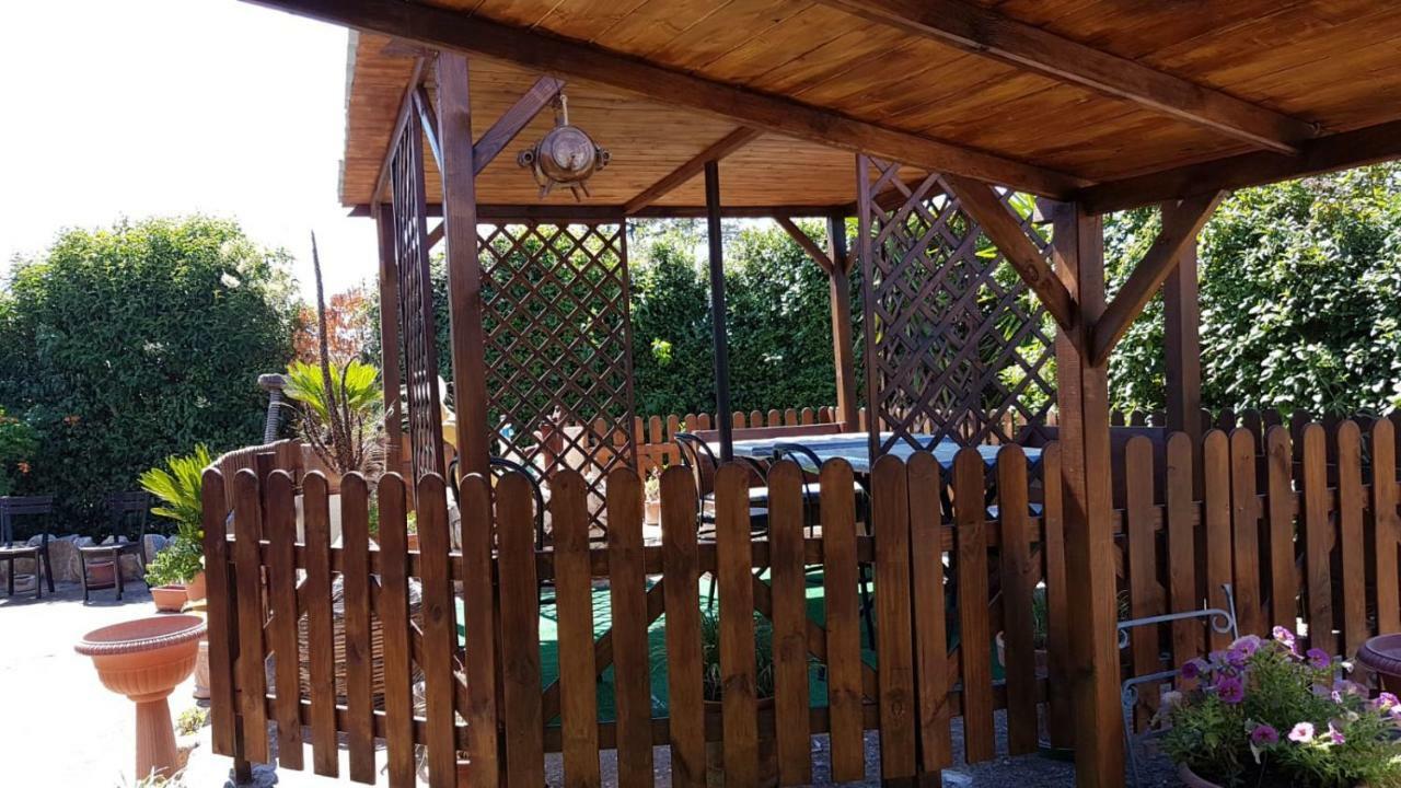 Bed And Breakfast Dolce Sorriso Полиняно а Маре Екстериор снимка